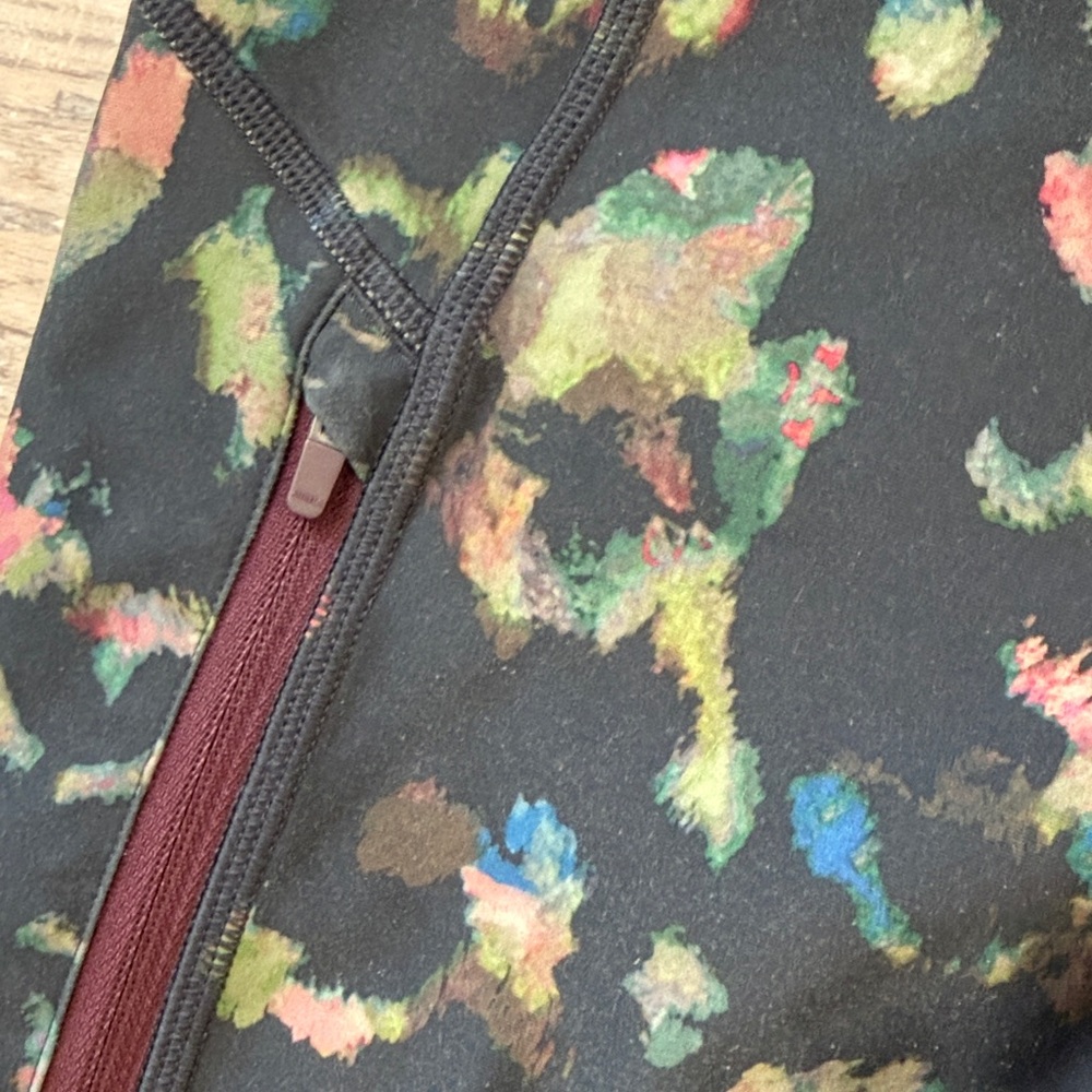 Athleta Rainer Leopard Tight - Picture 4 of 7